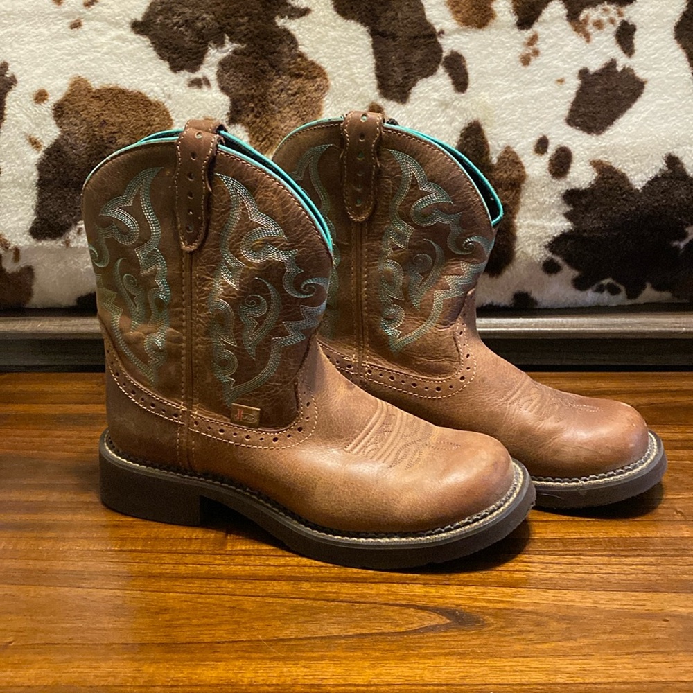 Justin Boots 8” Gypsy Gemma ll Size 8.5